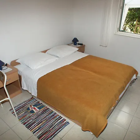 아파트 Studio Jelsa 585a 젤사